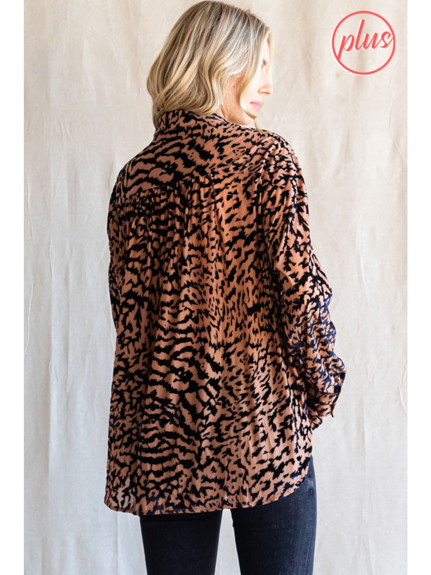 Plus Size Velvet Leopard Top