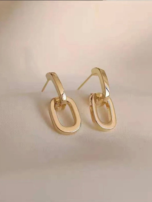 Chain Design Earrings